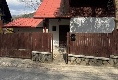 Casă individuală cu 3 camere cu Teren 332 Mp în Castelul Peleș
