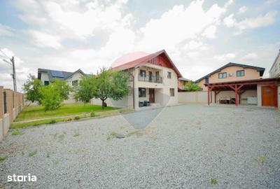 Casă cu 7 camere cu Teren 600 Mp în Sânmartin - 9