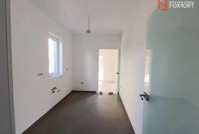 Casă cu 4 camere cu Teren 250 Mp în Chișoda