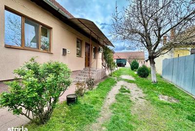 Casă cu 3 camere cu Teren 2769 Mp în Sântimbru