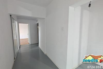 Apartament cu 3 camere decomandat în Țiglina 1 - 6
