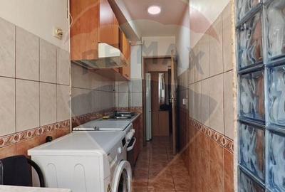 Garsonieră decomandată, mobilată în Craiter - 6