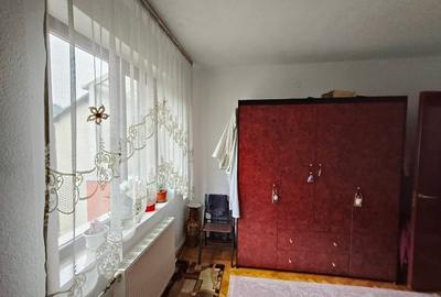 Apartament cu 3 camere decomandat în Cezar Petrescu - 5