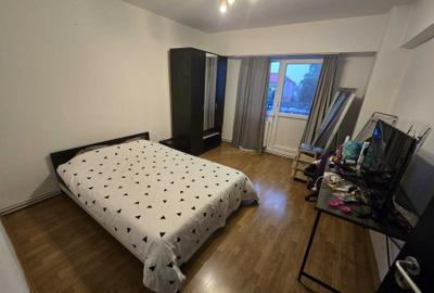 Apartament cu 2 camere decomandat în Vlahuță - 1