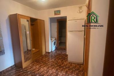 Apartament cu 4 camere decomandat în Băceni - 1