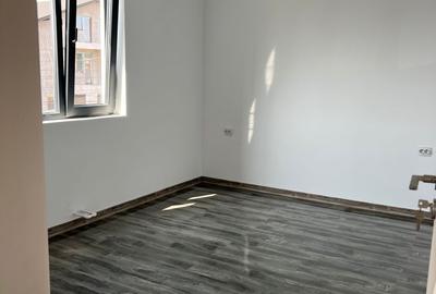 Casă cu 3 camere cu Teren 200 Mp în Lumina - 5