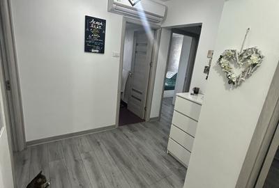 Apartament cu 3 camere decomandat în Exterior Vest - 1