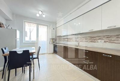 Apartament cu 2 camere, mobilat în Cetate