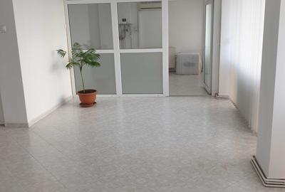 Spațiu comercial, de 70 mp, în Ultracentral - 5
