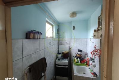 Apartament cu 3 camere, mobilat în Central