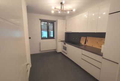 Casă cu 4 camere cu Teren 400 Mp în Central - 6