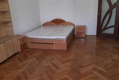 Garsonieră decomandată în Basarabia