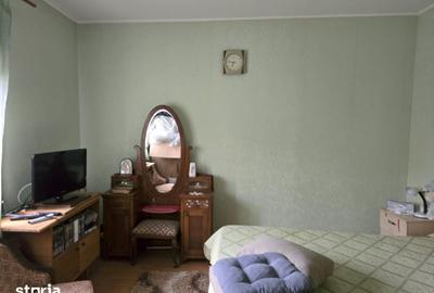 Casă cu 7 camere cu Teren 3800 Mp în Central - 4
