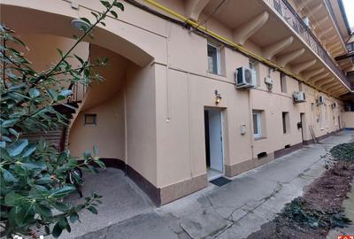 Apartament cu 3 camere decomandat în Ultracentral - 1