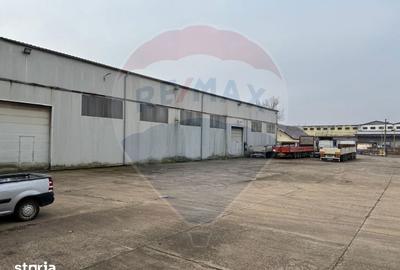 Spațiu comercial, de 2,800 mp, în Central - 13