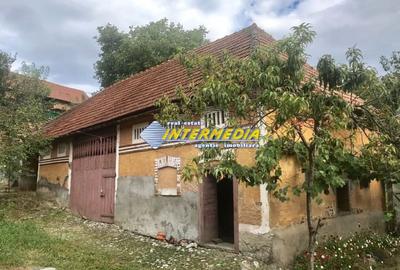Casă individuală cu 3 camere cu Teren 1300 Mp în Cricău - 1
