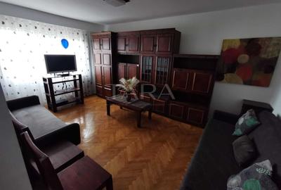 Apartament cu 3 camere decomandat, mobilat în Zorilor - 3