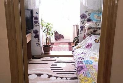 Apartament cu 3 camere decomandat în Nicolina - 7