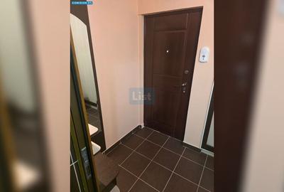 Apartament cu 2 camere semidecomandat, mobilat în Craiovei