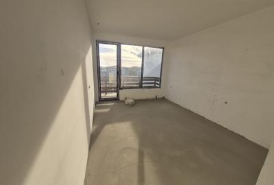 Casă cu 4 camere în Central - 2