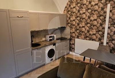 Garsonieră decomandată, mobilată în Central - 8