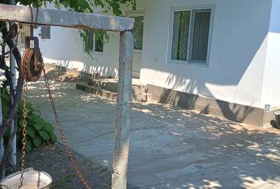 Casă cu 3 camere cu Teren 1286 Mp în Slobozia Corni