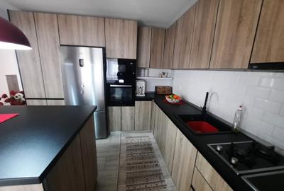 Casă cu 4 camere cu Canalizare în Miroslava - 1