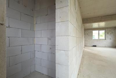 Duplex cu 3 camere cu Canalizare în Vladimirescu - 9