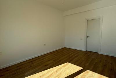 Casă cu 4 camere cu Teren 400 Mp în Tunari