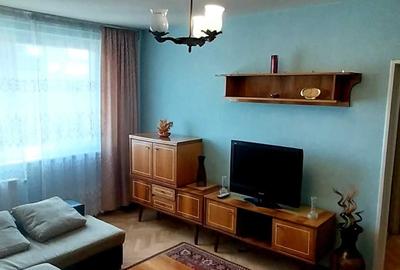Apartament cu 2 camere semidecomandat în Sânpetru