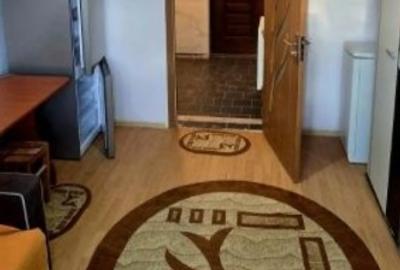 Garsonieră semidecomandată în Triaj - 1