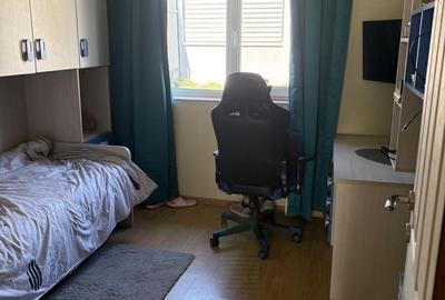 Casă cu 2 camere în Central