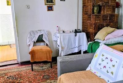 Casă individuală cu 2 camere cu Canalizare în Central - 14