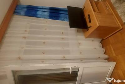 Apartament cu 2 camere semidecomandat în Baba Novac