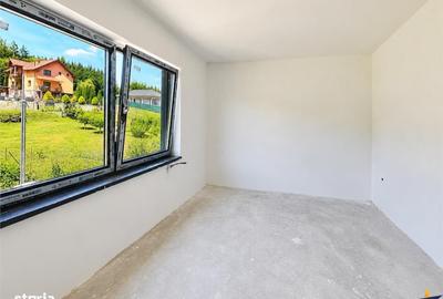 Casă cu 4 camere în Bărdești - 5