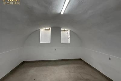 Apartament cu 2 camere semidecomandat în Central - 2