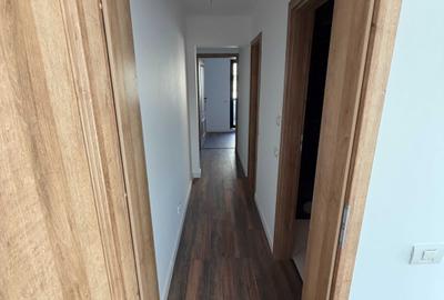 Apartament cu 3 camere decomandat în Decebal - 2