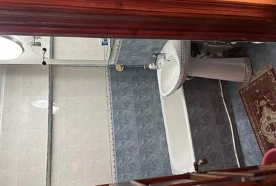 Apartament cu 3 camere decomandat în Central - 2