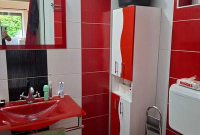 Apartament cu 2 camere decomandat în Central - 4