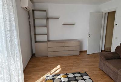 Apartament cu 2 camere decomandat în Titan