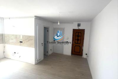 Apartament cu 2 camere decomandat în Mărăței