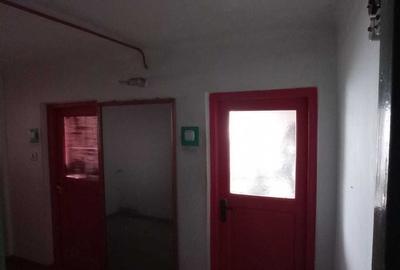 Apartament cu 3 camere decomandat în Sud - 6