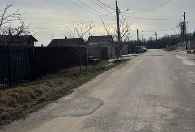 Teren de 2976 mp, în Moșoaia - 1