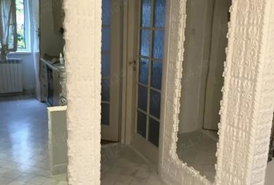 Apartament cu 3 camere decomandat în Luncă