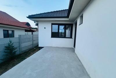 Casă cu 3 camere în Betfia