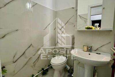 Apartament cu 3 camere decomandat, mobilat în Complex Studențesc