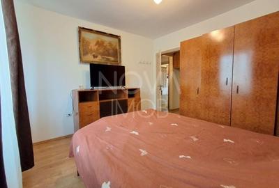Apartament cu 3 camere decomandat, mobilat în Vasile Aaron - 9