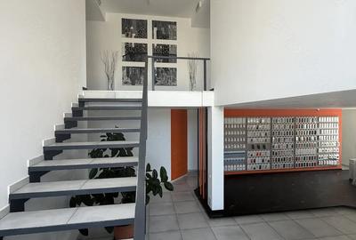 Spațiu comercial, de 753 mp, în Mehala