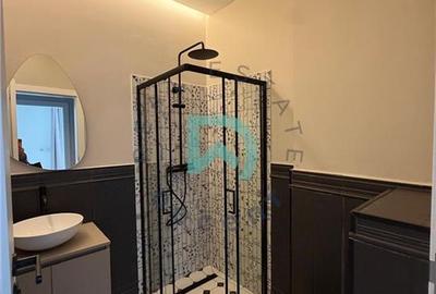 Apartament cu 4 camere decomandat în Central - 11