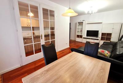 Apartament cu 3 camere, mobilat în Lazaret